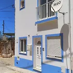 Casa Flora T1 - Do Bispo *