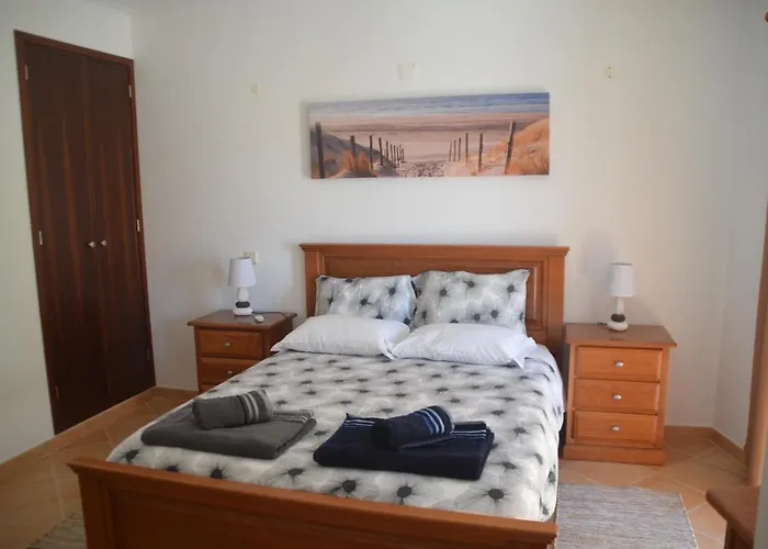 펜션 Casa Flora T1 - Do Bispo